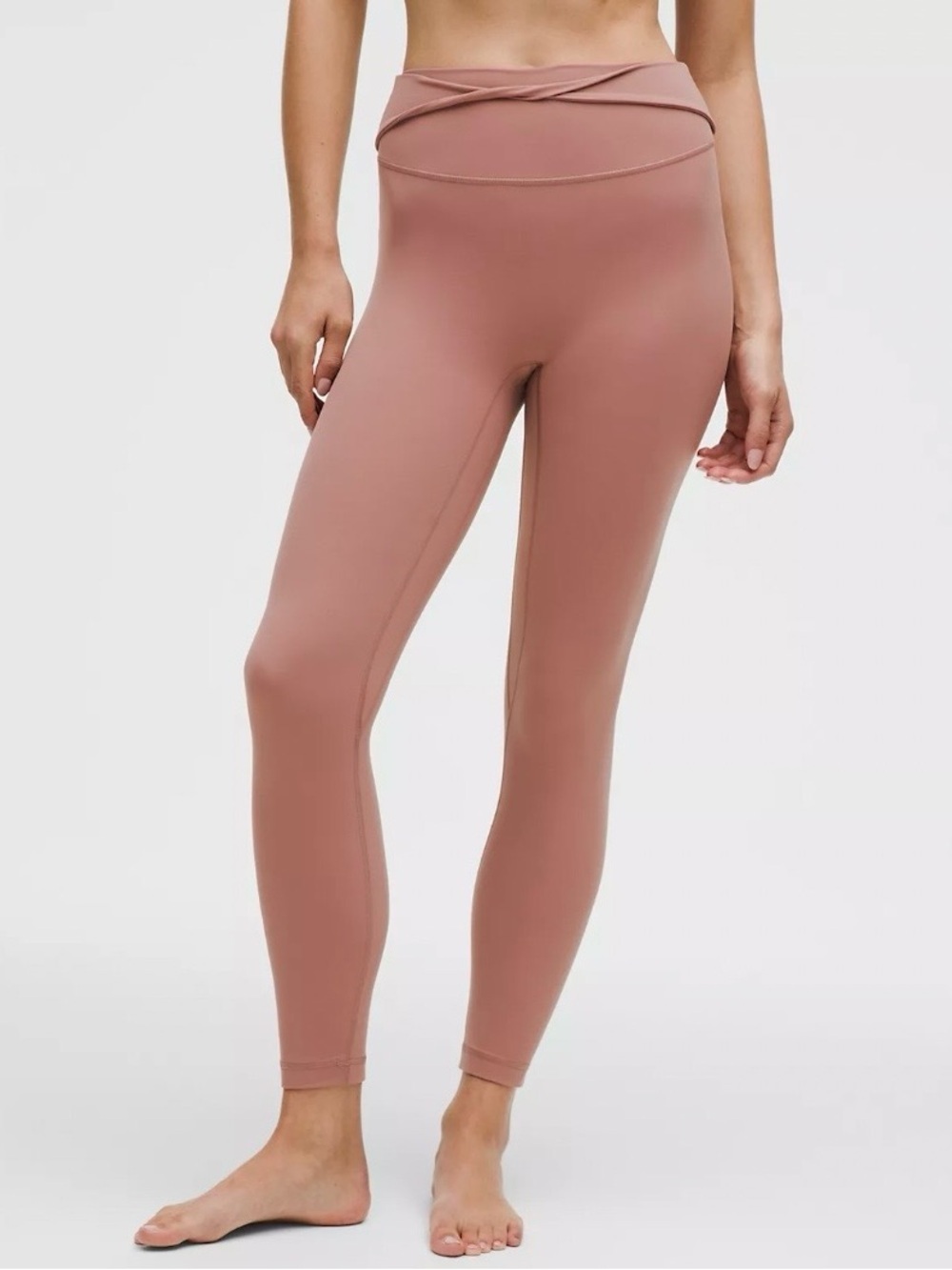 NWT Lululemon Align No Line™ High-Rise Twist Tight 25" Red Clay